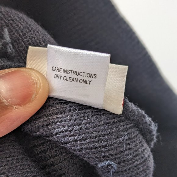 Men's Levi's® Knit Cuffed All Season Beanie - Navy - Picture 12 of 15